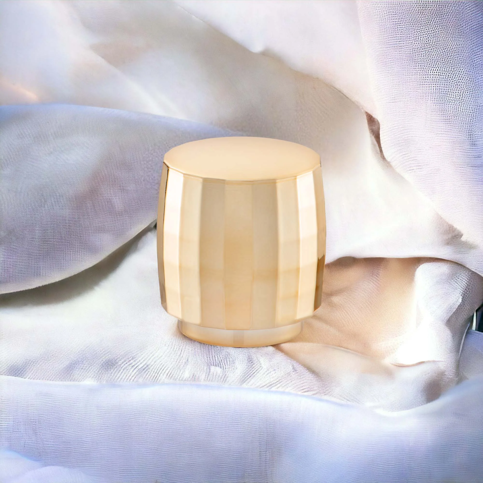 Disco Perfume Cap view 2