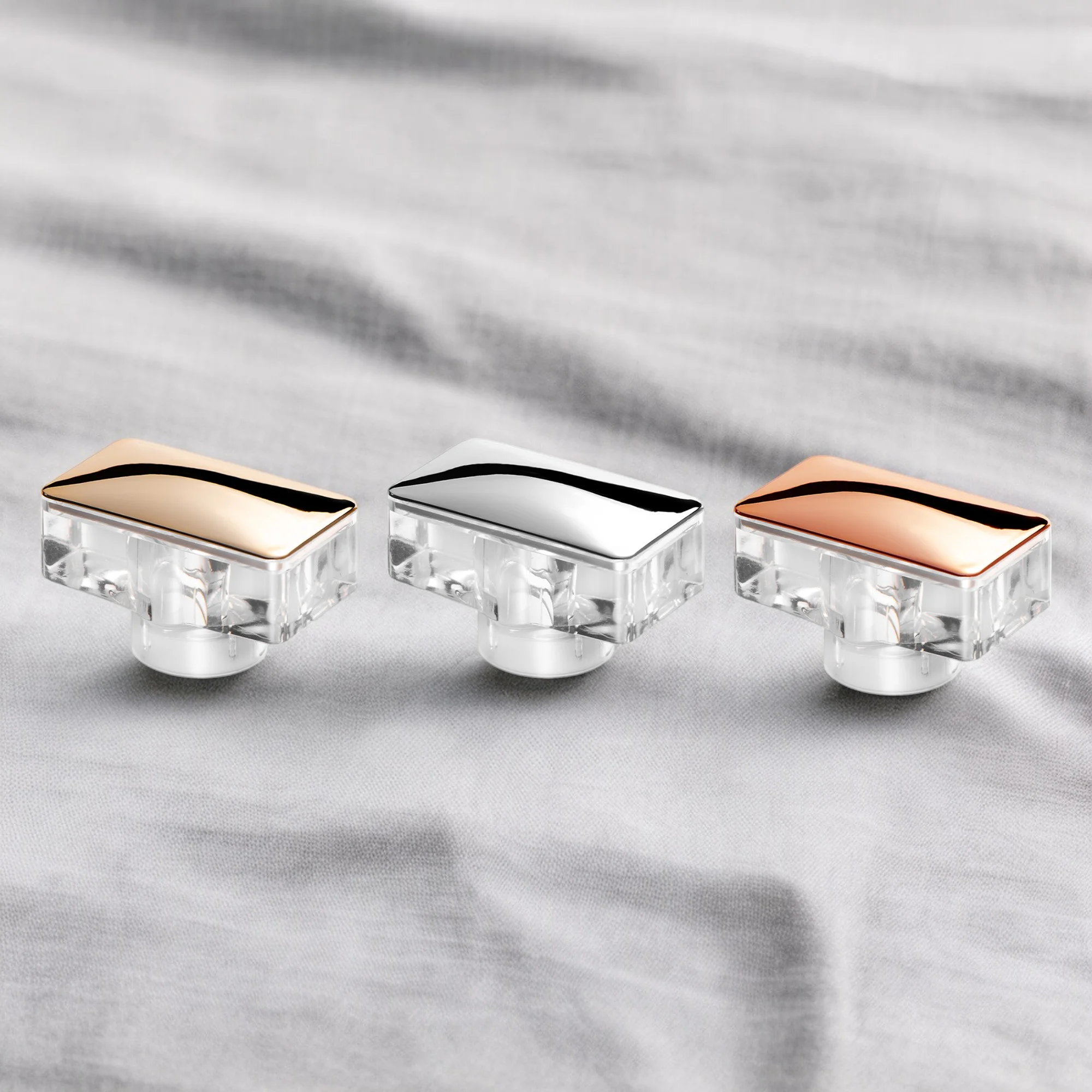Amour Perfume Cap view 2