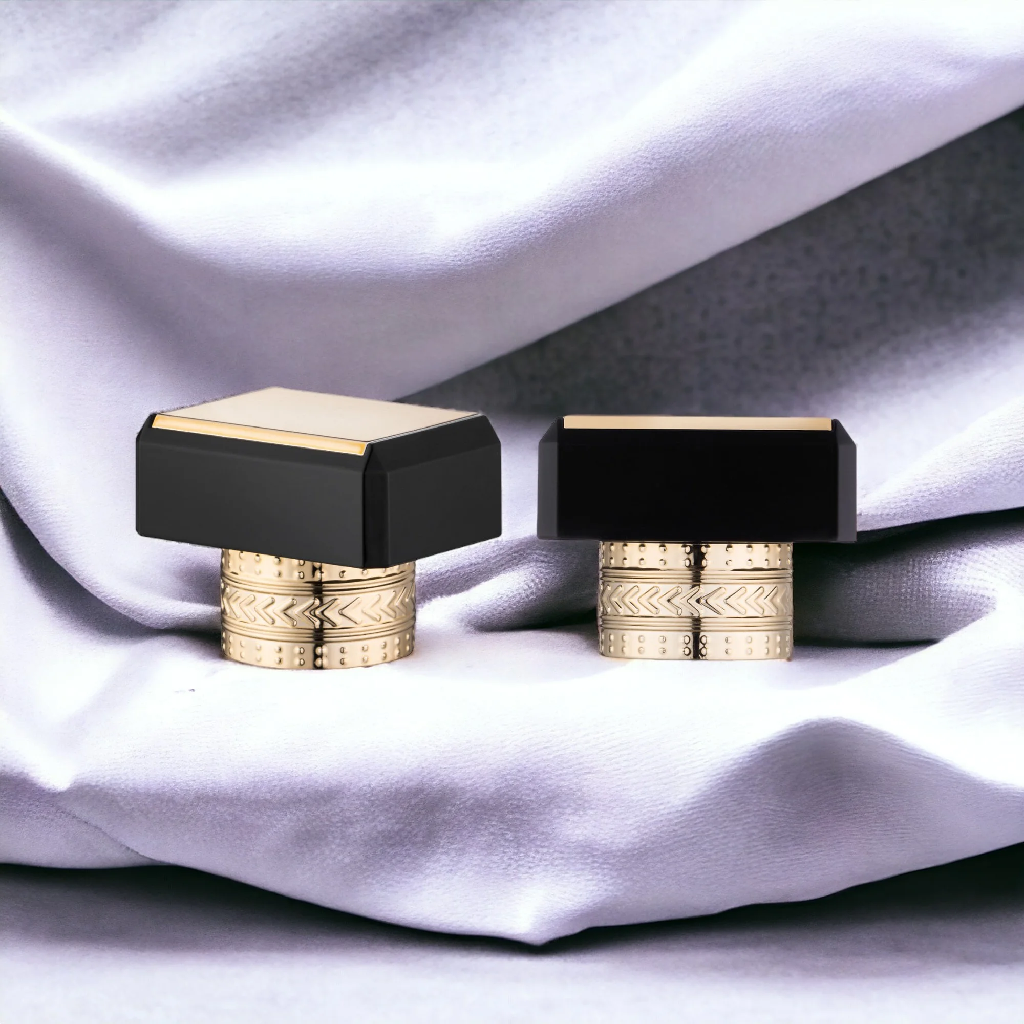Arrow Perfume Cap view 2