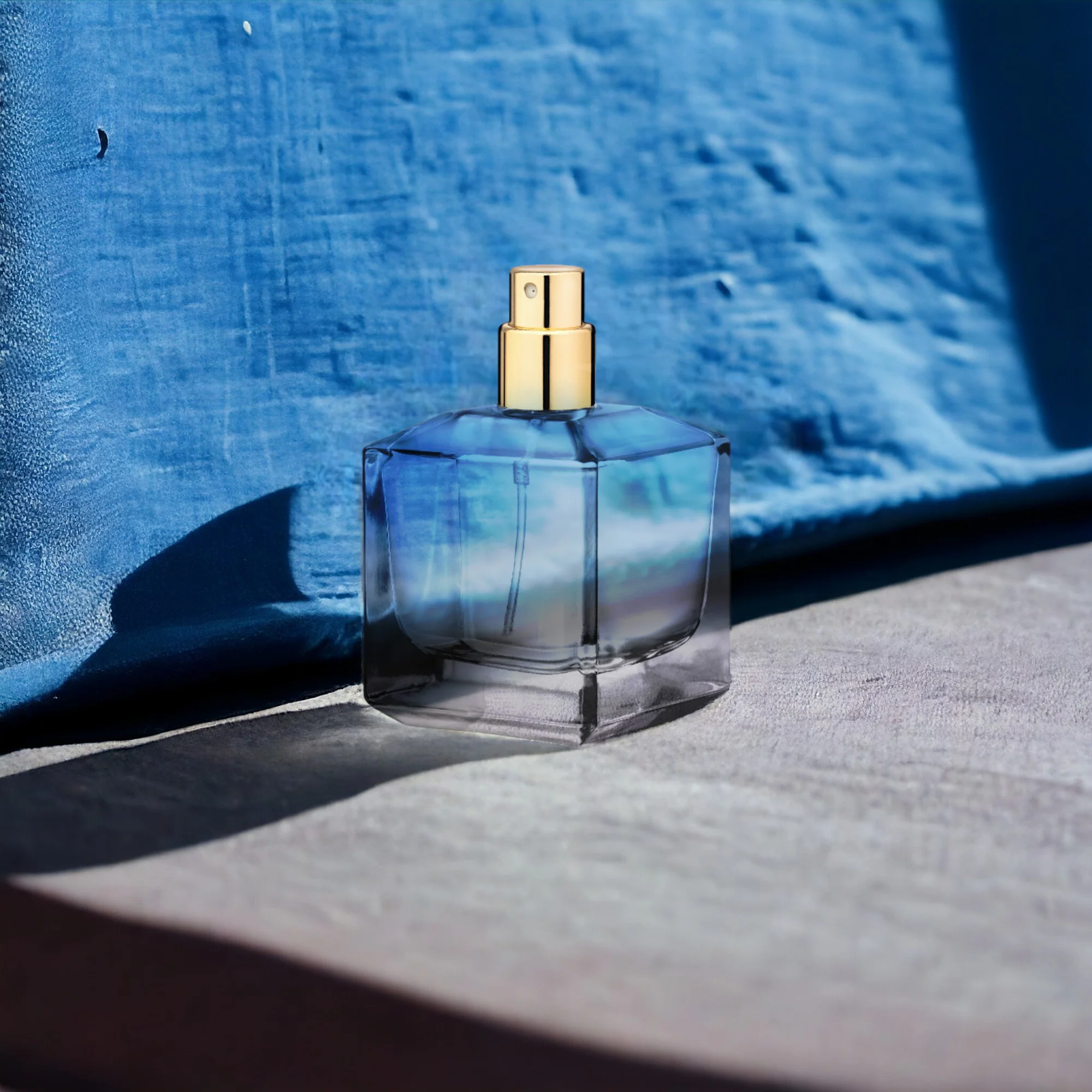 Prism II Perfume Bottle 50 ml view 4