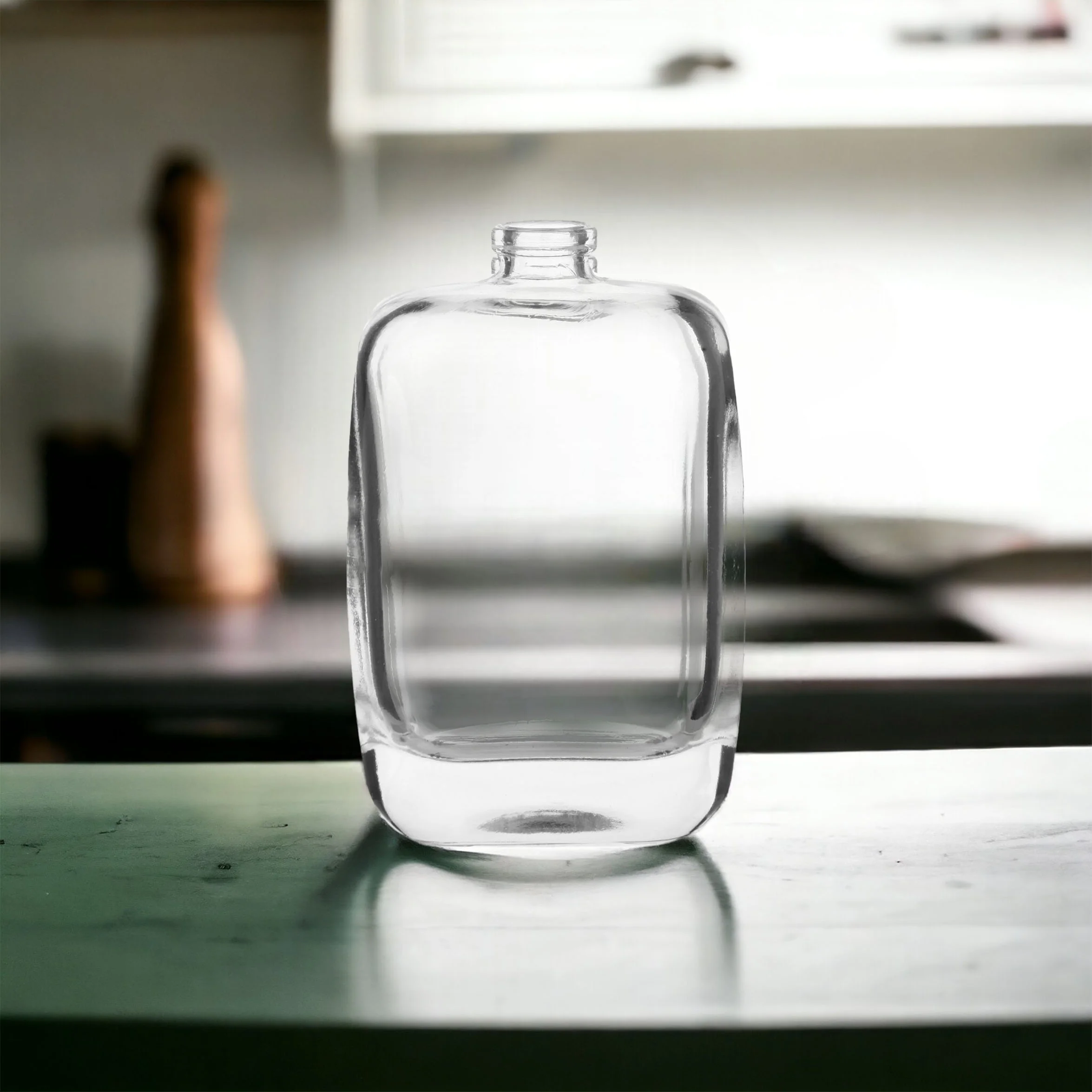 Neptün Perfume Bottle view 2