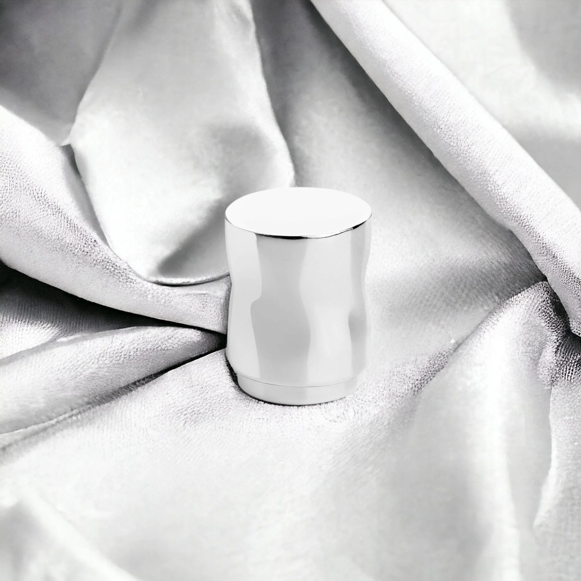 Curled Perfume Cap view 2