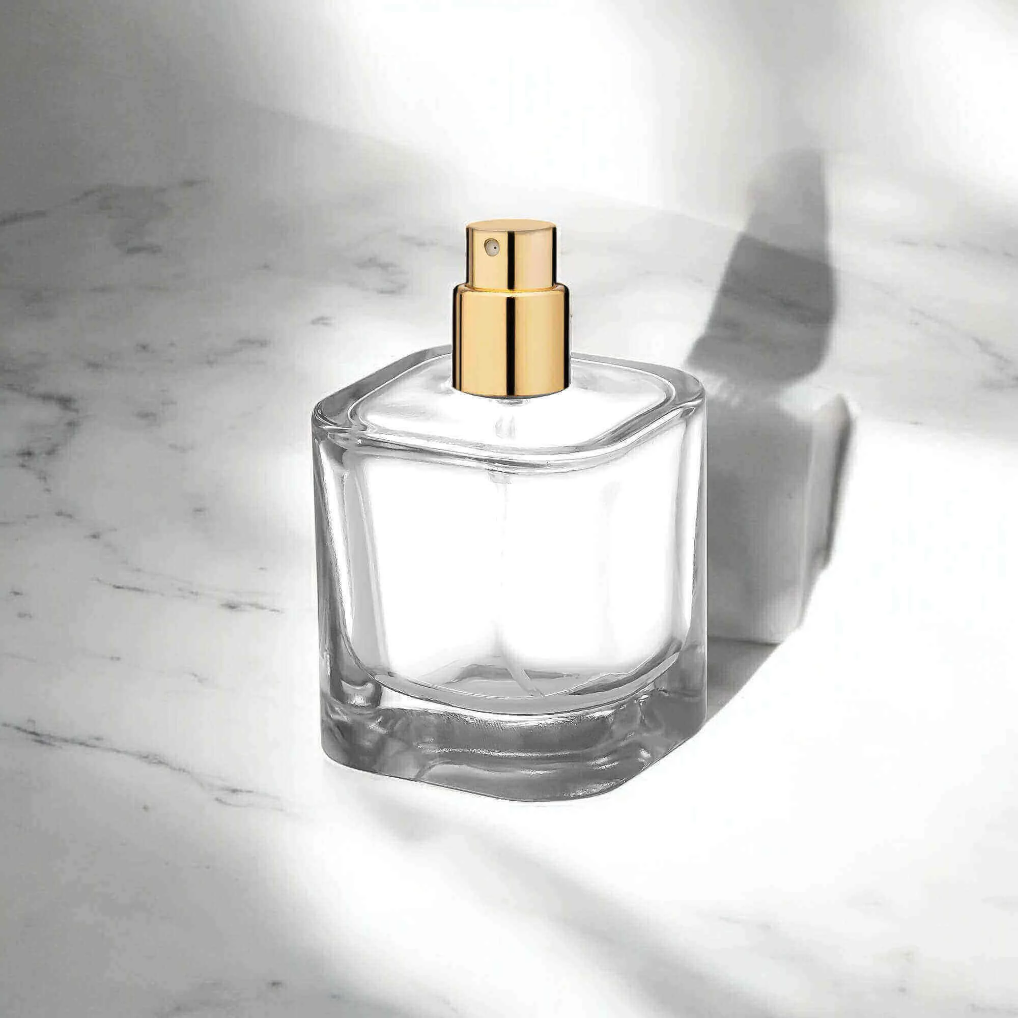 Lux II Perfume Bottle 50 ml view 2