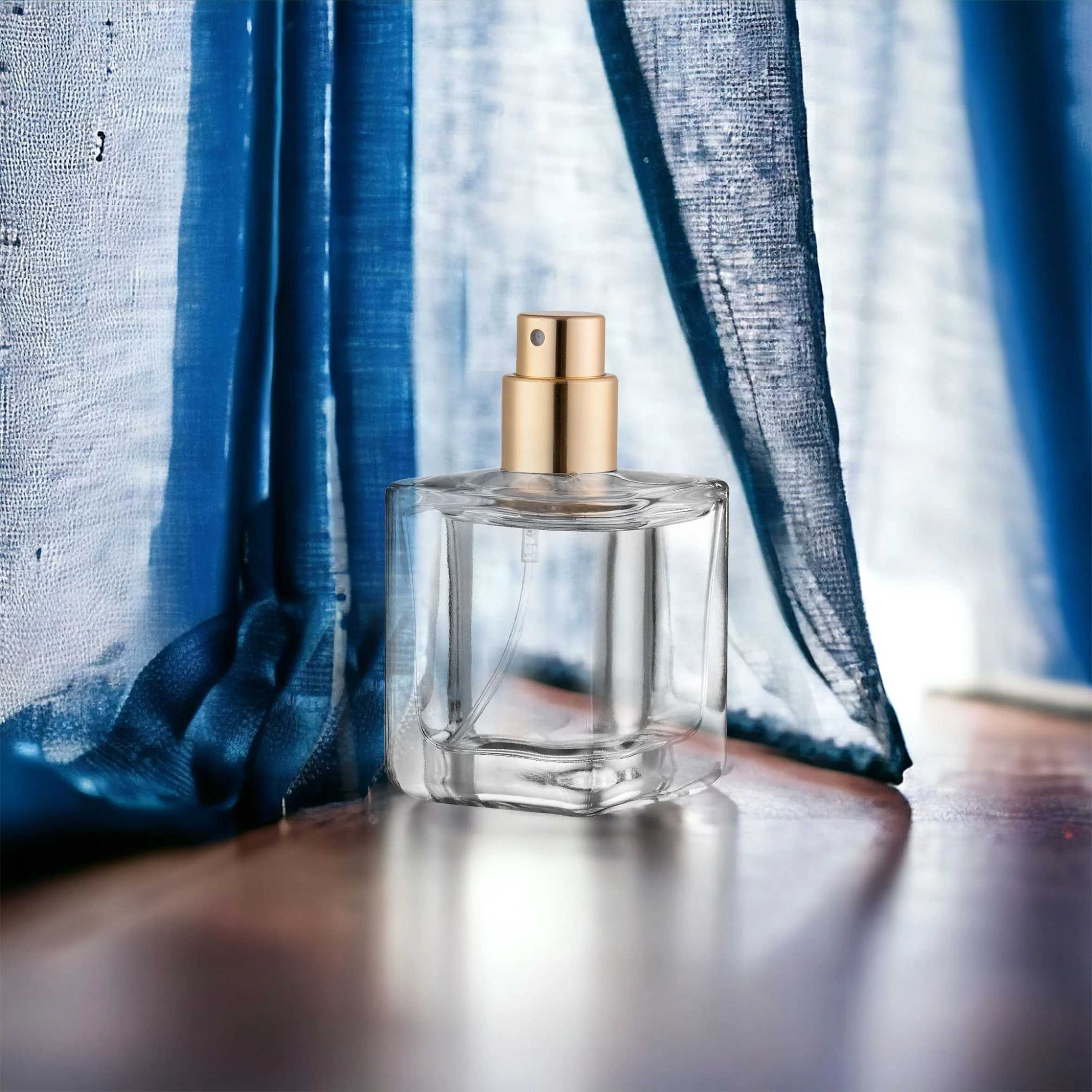 Jr. Gex Perfume Bottle view 2