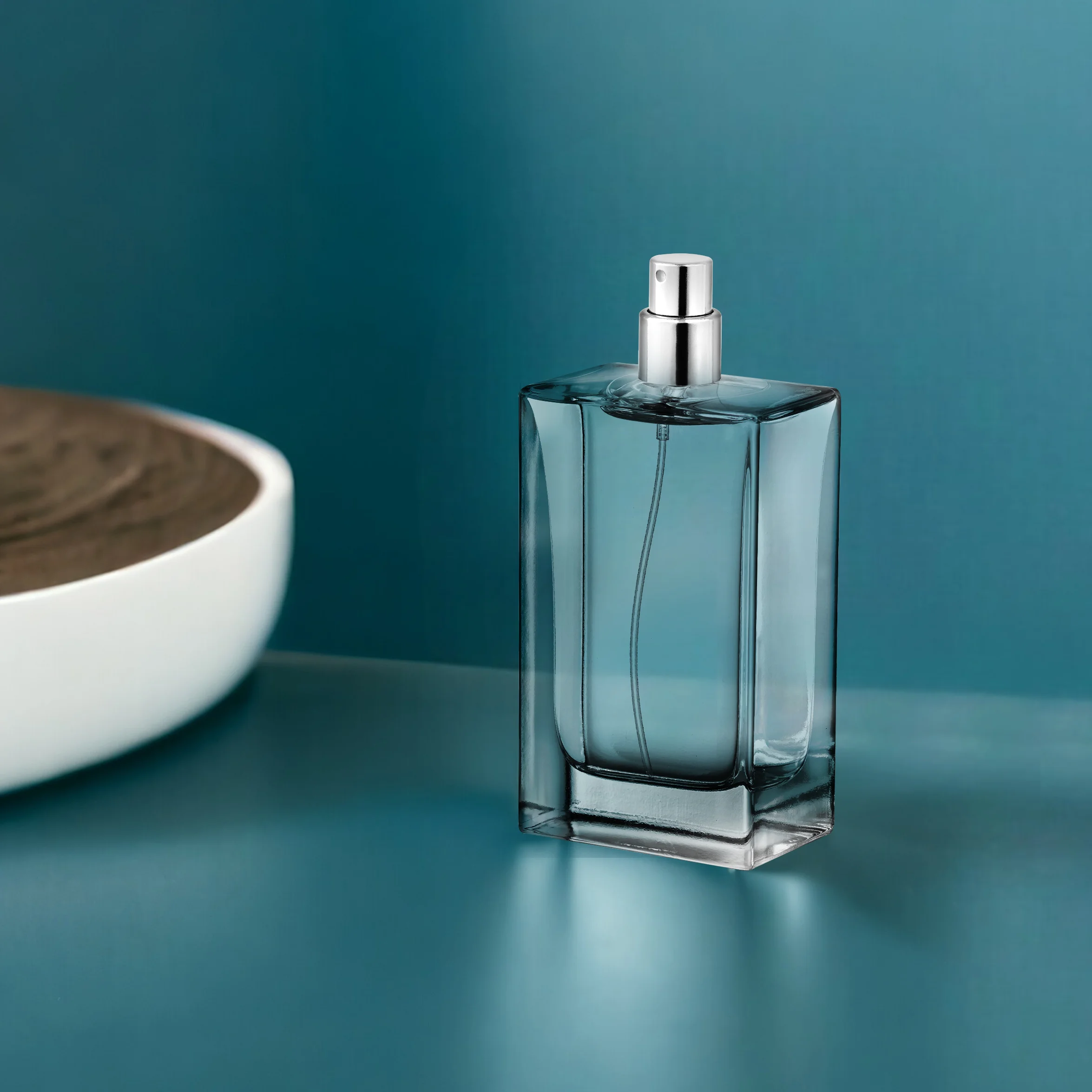 Bois Perfume Bottle view 2